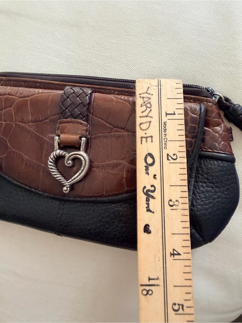 Vtg y2k Brighton Brown and Black Leather croc embossed Wristlet Clutch - Picture 9 of 13